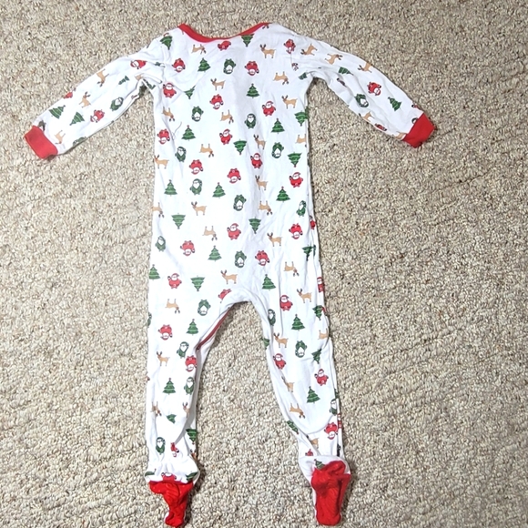Leveret Christmas footed pajamas with Santa & Reindeer. Size 18-24M - Picture 3 of 5